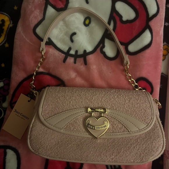 Juicy Couture Blush Pink Shoulder Bag with Gold Heart Accent - Picture 1 of 3
